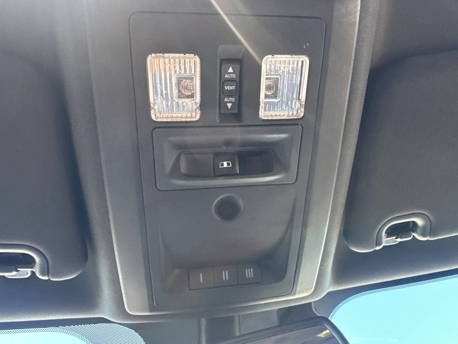 Used 2017 RAM 1500 Limited AWD/4WD image 89