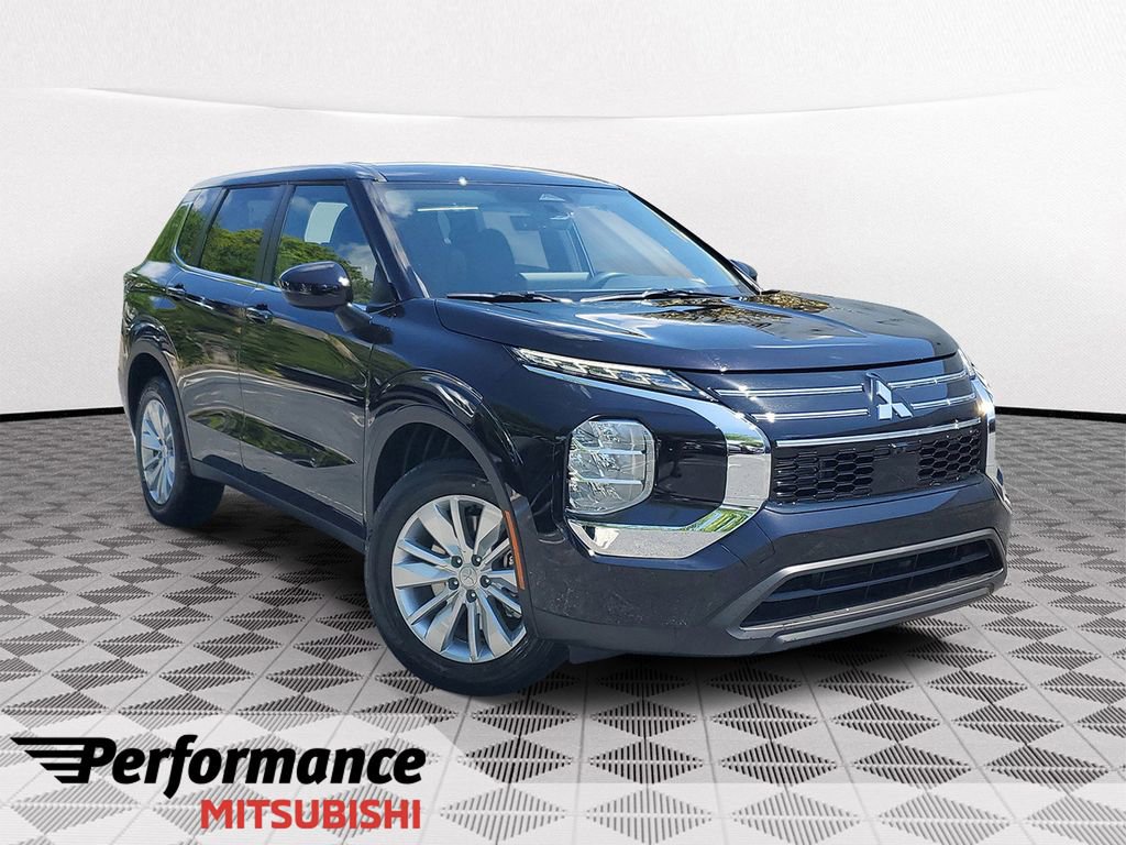 New 2026 Mitsubishi Outlander ES image 1