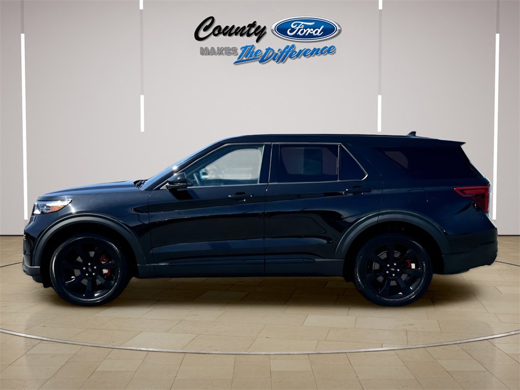 Used 2022 Ford Explorer ST w/ Equipment Group 401A image 3