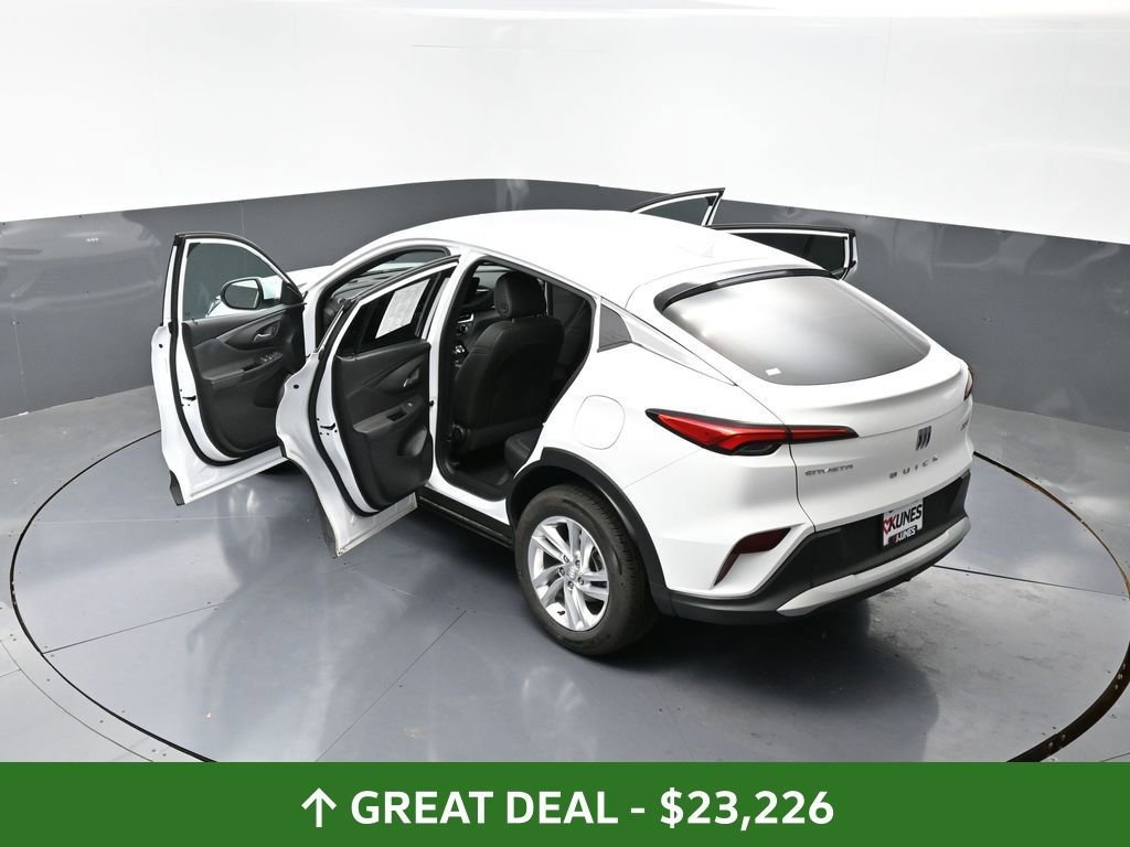Used 2025 Buick Envista Preferred image 60