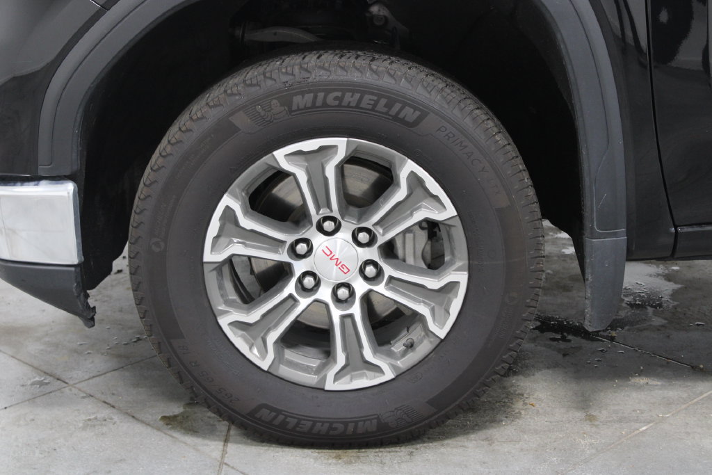 Used 2024 GMC Sierra 1500 SLT AWD/4WD image 22