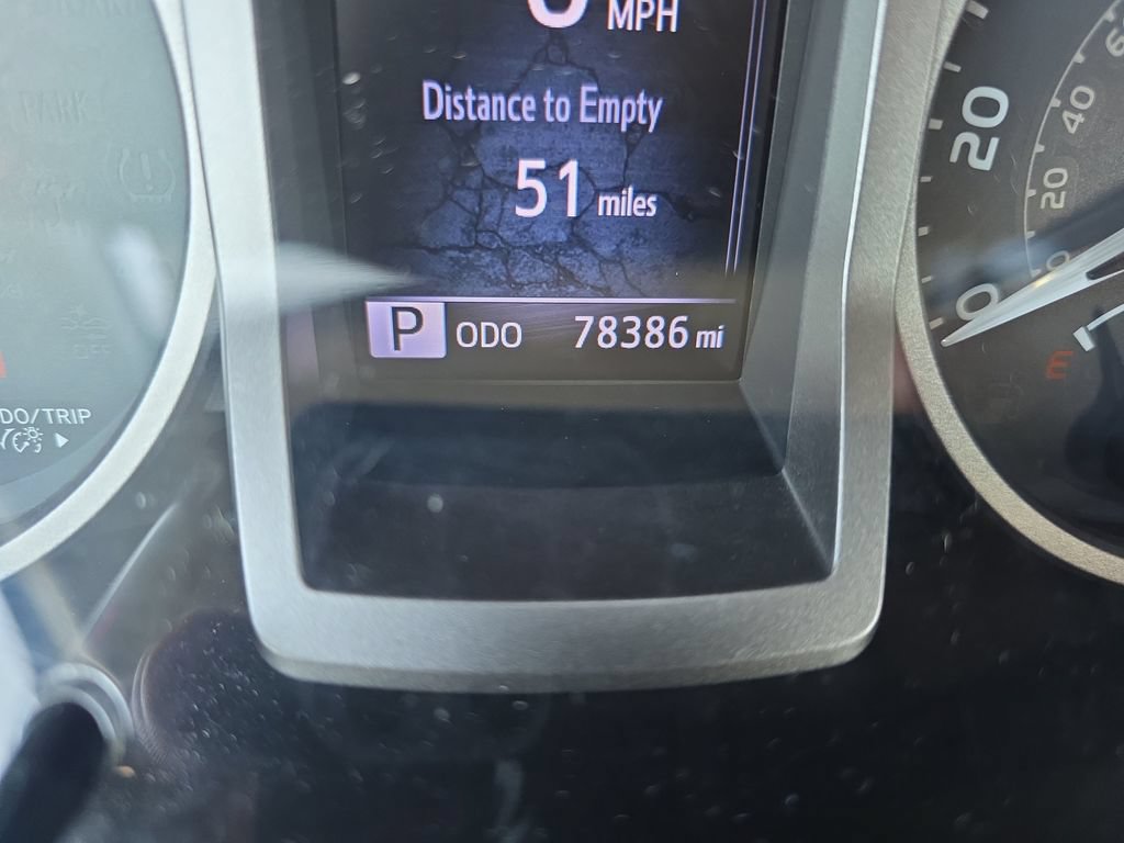 Used 2019 Toyota Tacoma SR5 RWD image 18