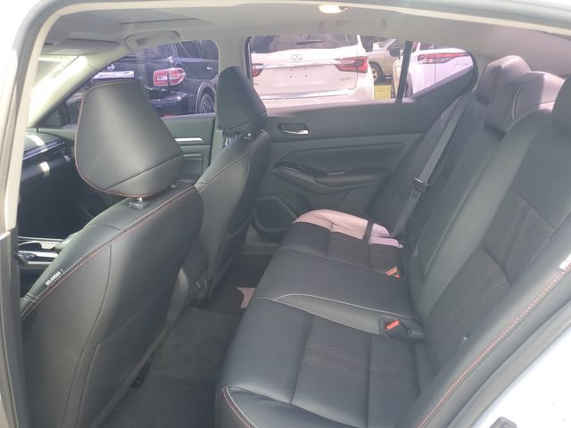Used 2023 Nissan Altima 2.5 SR w/ SR Premium Package FWD image 10