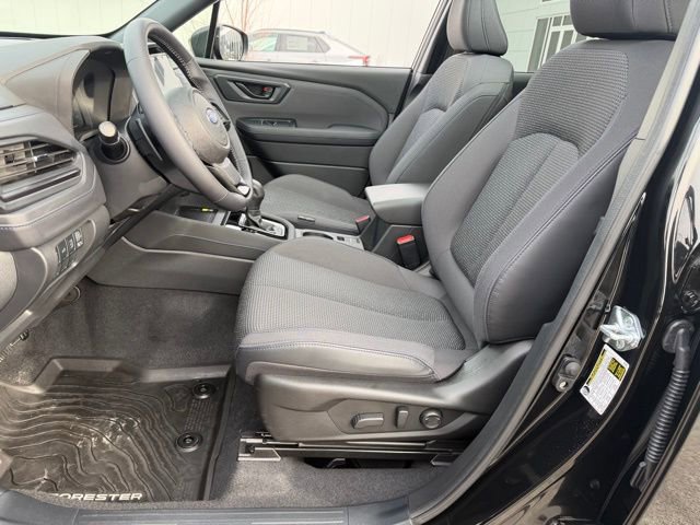 Used 2025 Subaru Forester Premium image 20