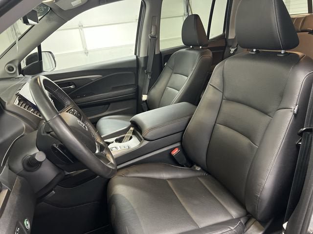 Used 2025 Honda Ridgeline RTL image 19