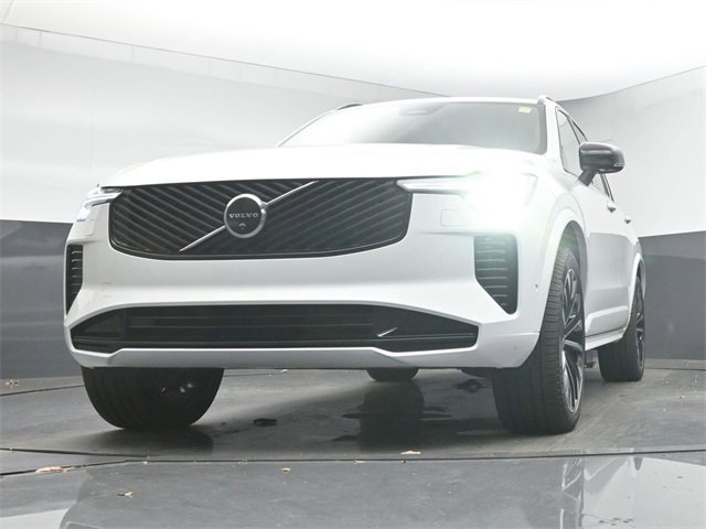 New 2026 Volvo XC90 B6 Ultra w/ Protection Package Premier image 40