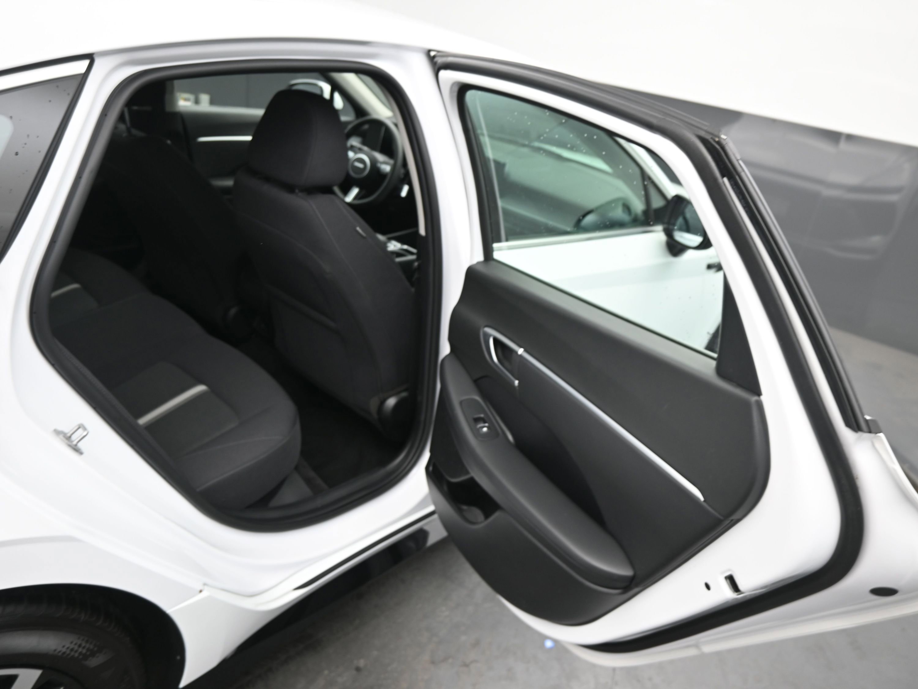 Used 2025 Hyundai Sonata SEL image 12