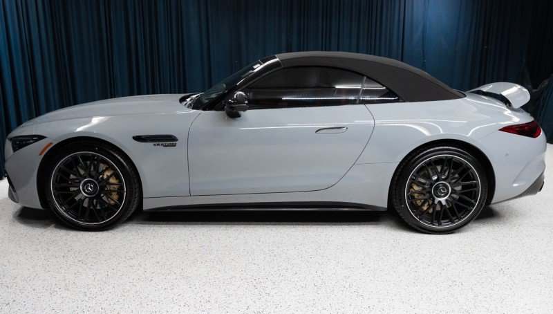 New 2026 Mercedes-Benz SL 63 AMG 4MATIC image 8