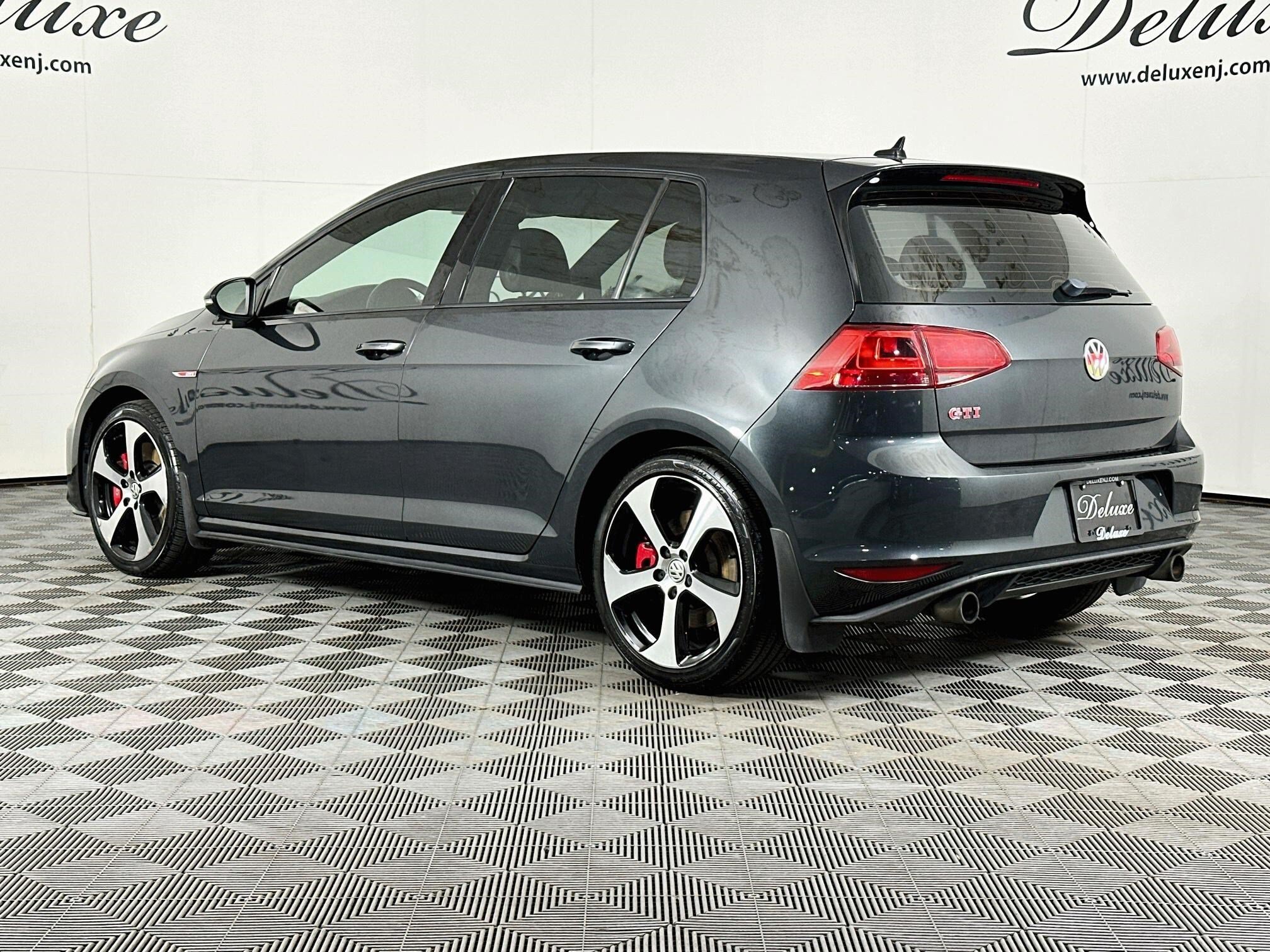Used 2016 Volkswagen GTI Autobahn w/ Lighting Package (SEL) FWD image 4