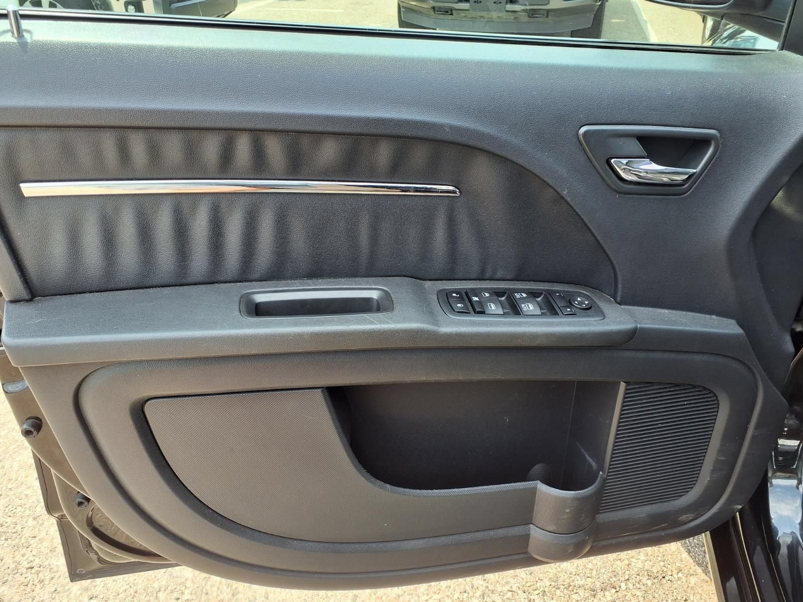 Used 2010 Dodge Journey R/T w/ Navigation & Sound Group I FWD image 15