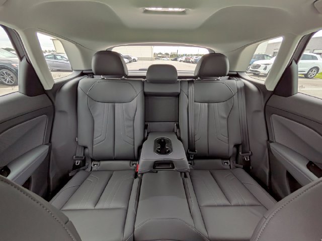 New 2026 Audi Q3 quattro 2.0T AWD/4WD image 14