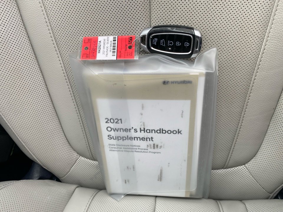 Used 2021 Hyundai Palisade SEL w/ Premium Package image 37