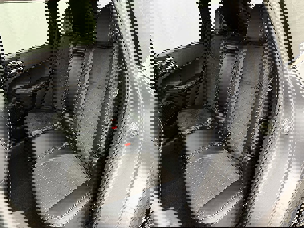 Used 2024 Mitsubishi Outlander SE Black Edition image 33