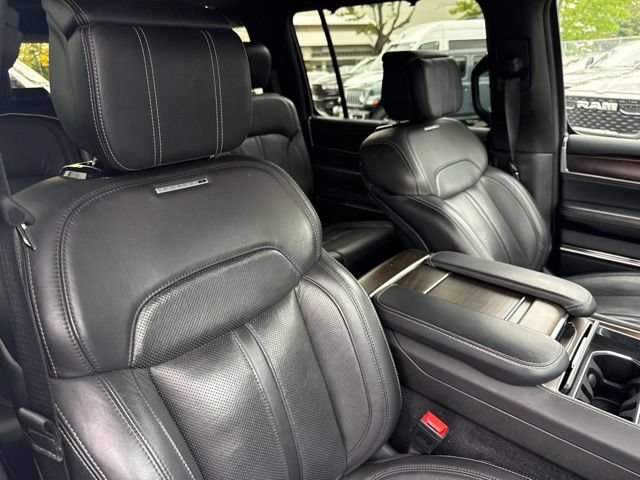 Used 2022 Jeep Grand Wagoneer Series I w/ Flexible Seating Group AWD/4WD image 26