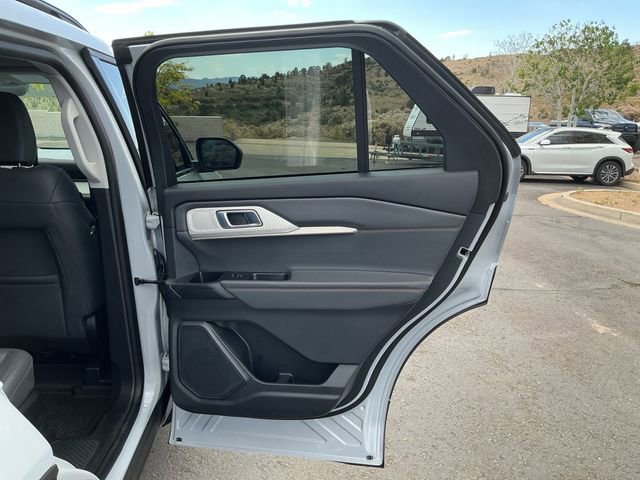 Used 2026 Ford Explorer Active w/ Active Comfort Package RWD image 28