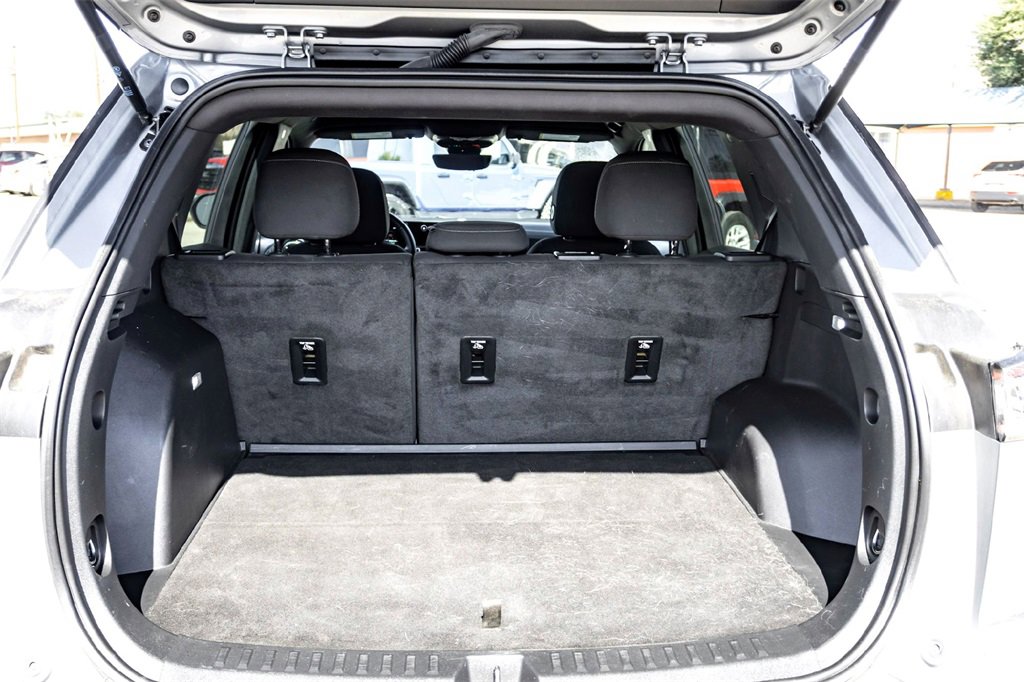 Used 2025 Chevrolet Equinox LT w/ Safety and Technology Package image 30