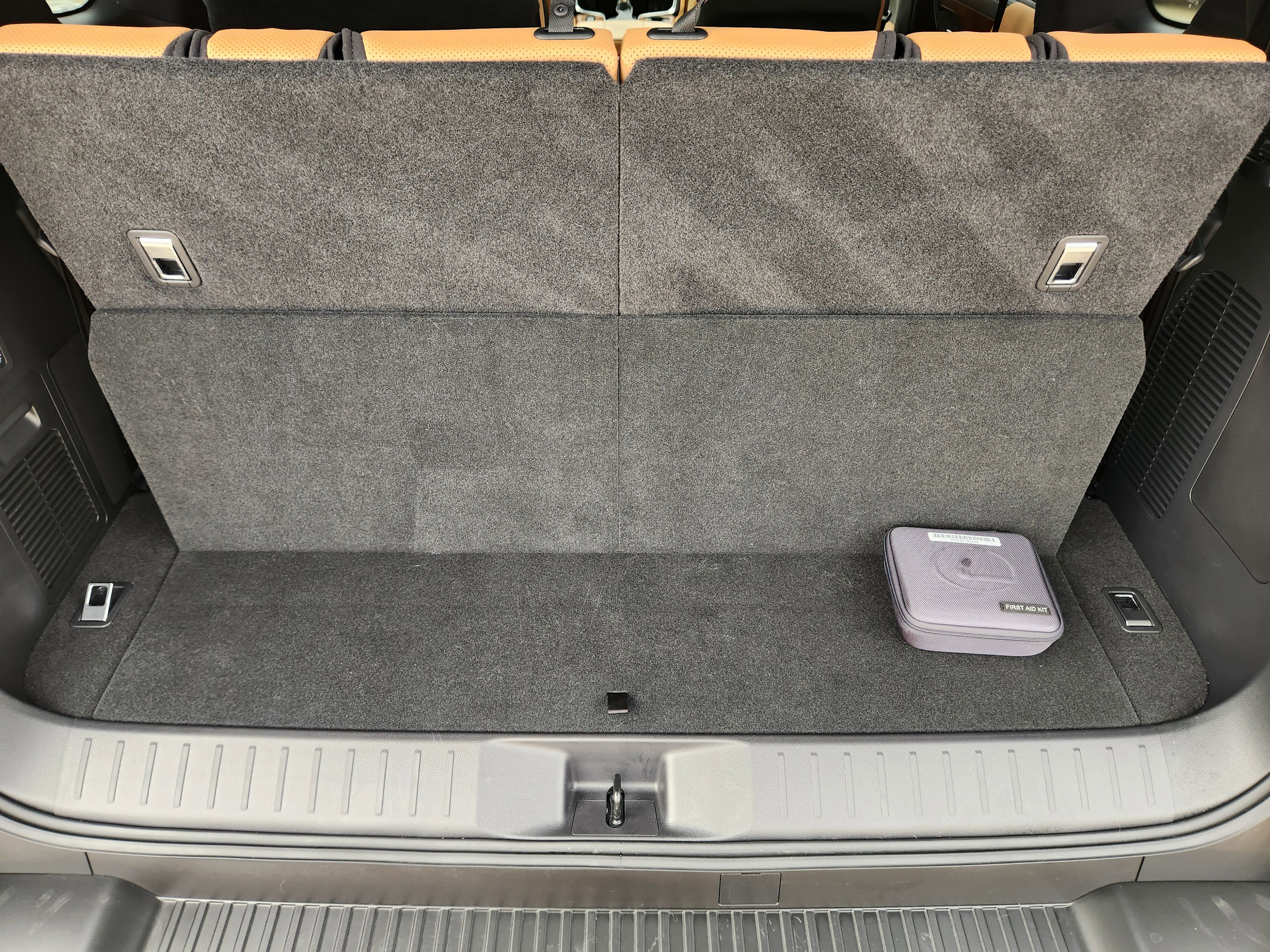 Used 2025 Lexus LX 600 4WD w/ Luxury Package image 42