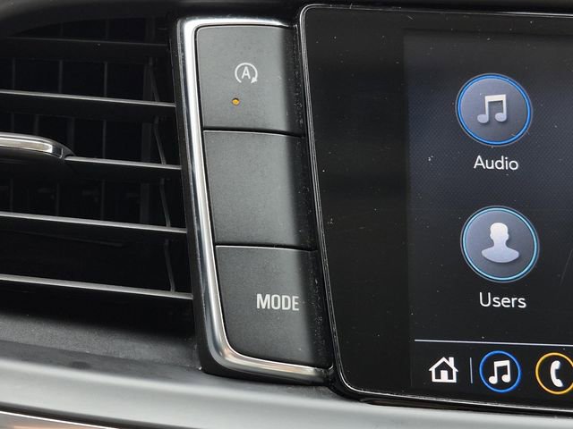Used 2023 Buick Enclave Avenir w/ Avenir Technology Package FWD image 39