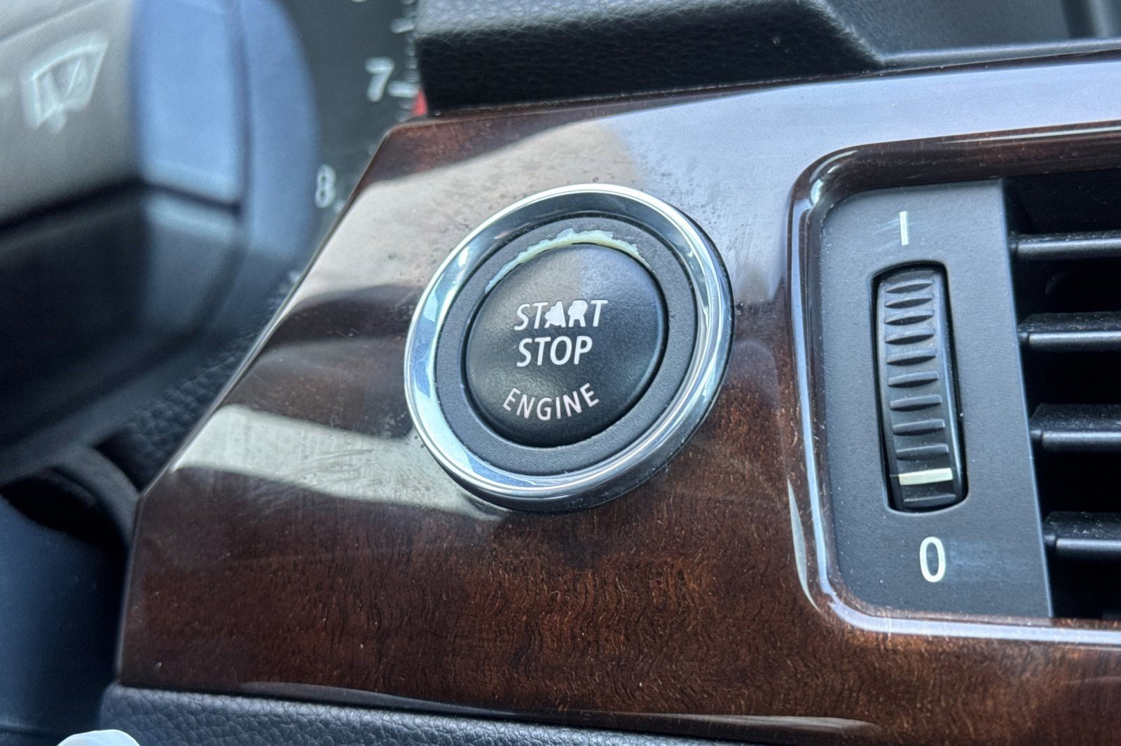 Used 2012 BMW 328i Coupe image 30