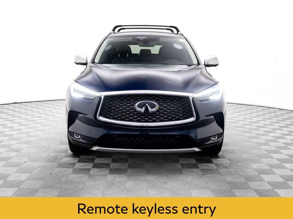 Certified 2023 INFINITI QX50 Sensory w/ Accent Package AWD/4WD image 9