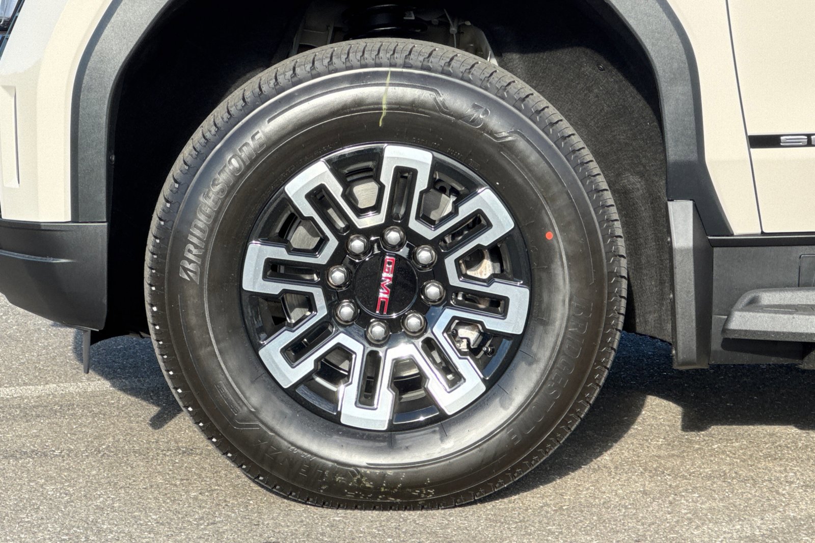 New 2026 GMC Sierra EV Elevation image 25