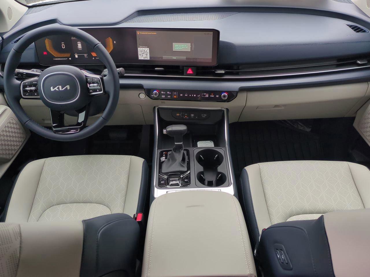 New 2026 Kia Carnival EX FWD image 15