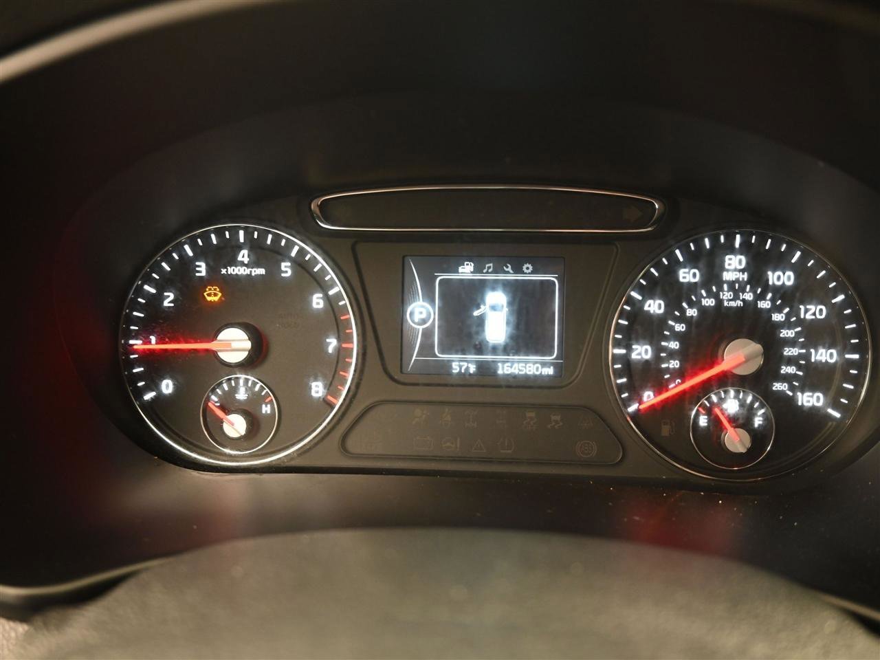 Used 2017 Kia Sorento LX w/ LX Convenience Package FWD image 15