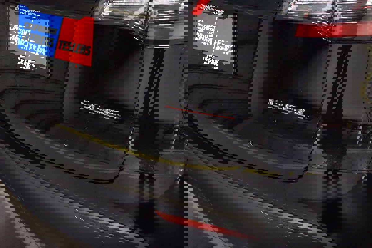 Used 2022 Tesla Model Y Performance image 4