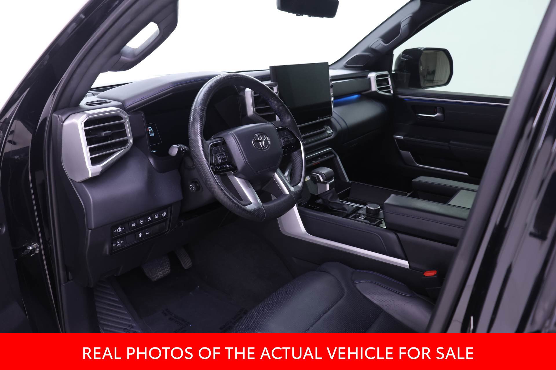 Certified 2022 Toyota Tundra Platinum w/ Advanced Package AWD/4WD image 3