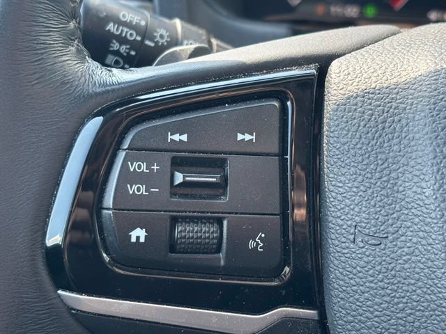 Used 2025 Honda Odyssey Elite image 18
