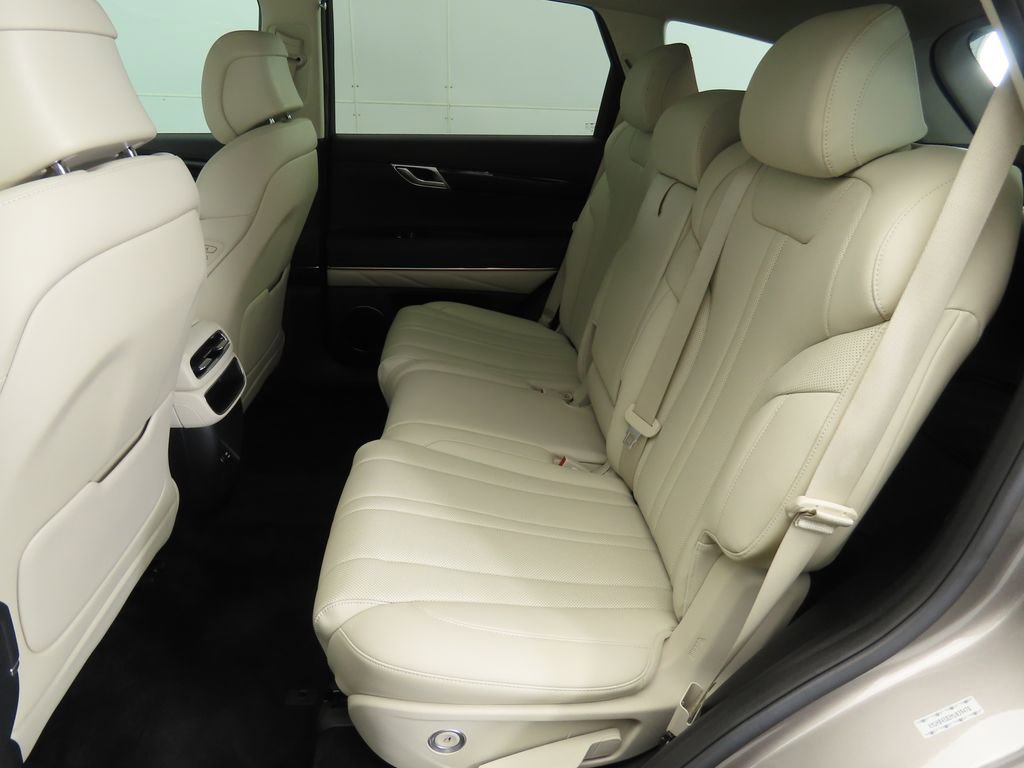 Used 2021 Genesis GV80 2.5T image 21