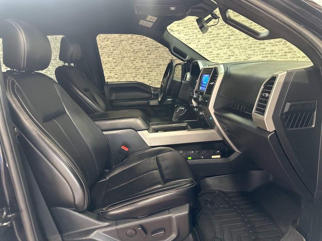 Used 2020 Ford F150 Lariat image 11