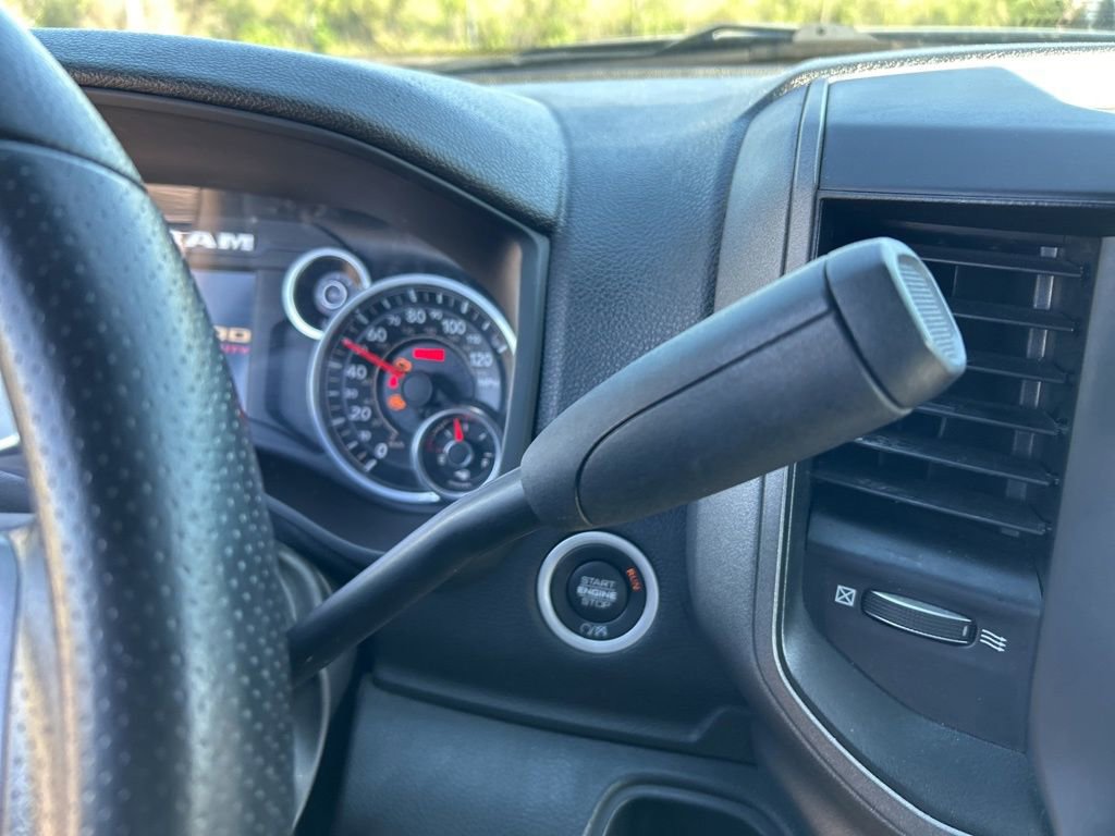 Used 2022 RAM 5500 Tradesman w/ Chrome Appearance Group image 8