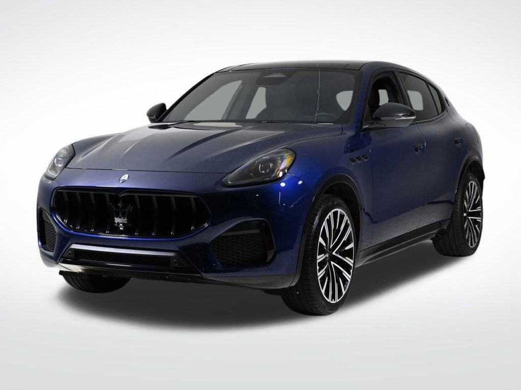 Used 2025 Maserati Grecale Modena image 1