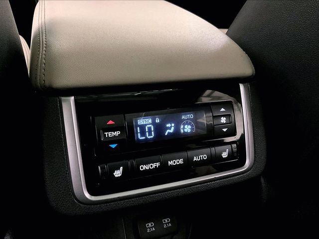 Used 2022 Subaru Ascent Limited w/ Technology Package AWD/4WD image 33