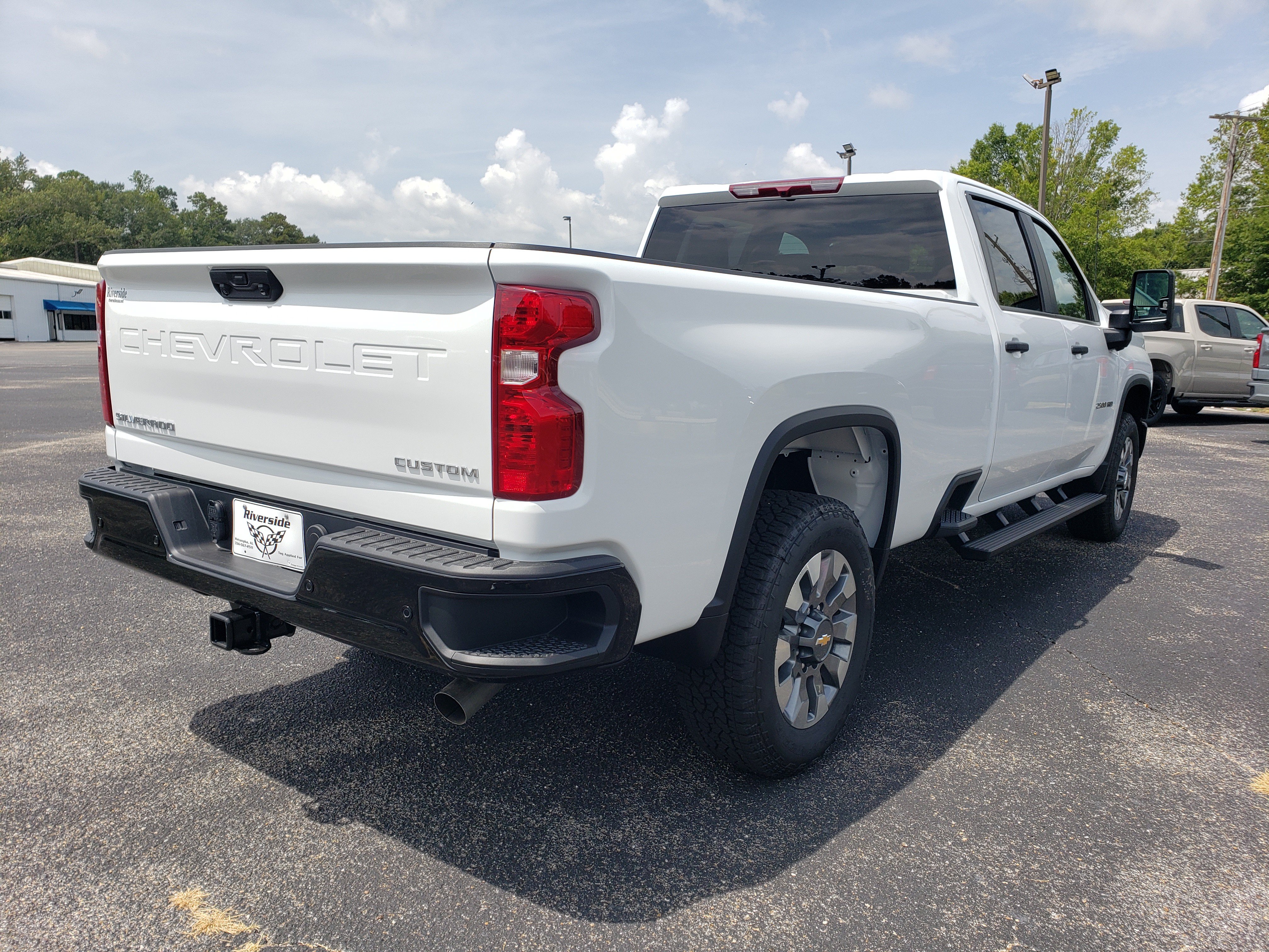 New 2026 Chevrolet Silverado 2500 Custom w/ Custom Value Package AWD/4WD image 3
