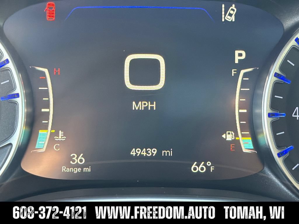 Used 2021 Chrysler Pacifica Limited w/ Premium & Safety Sphere Group AWD/4WD image 16