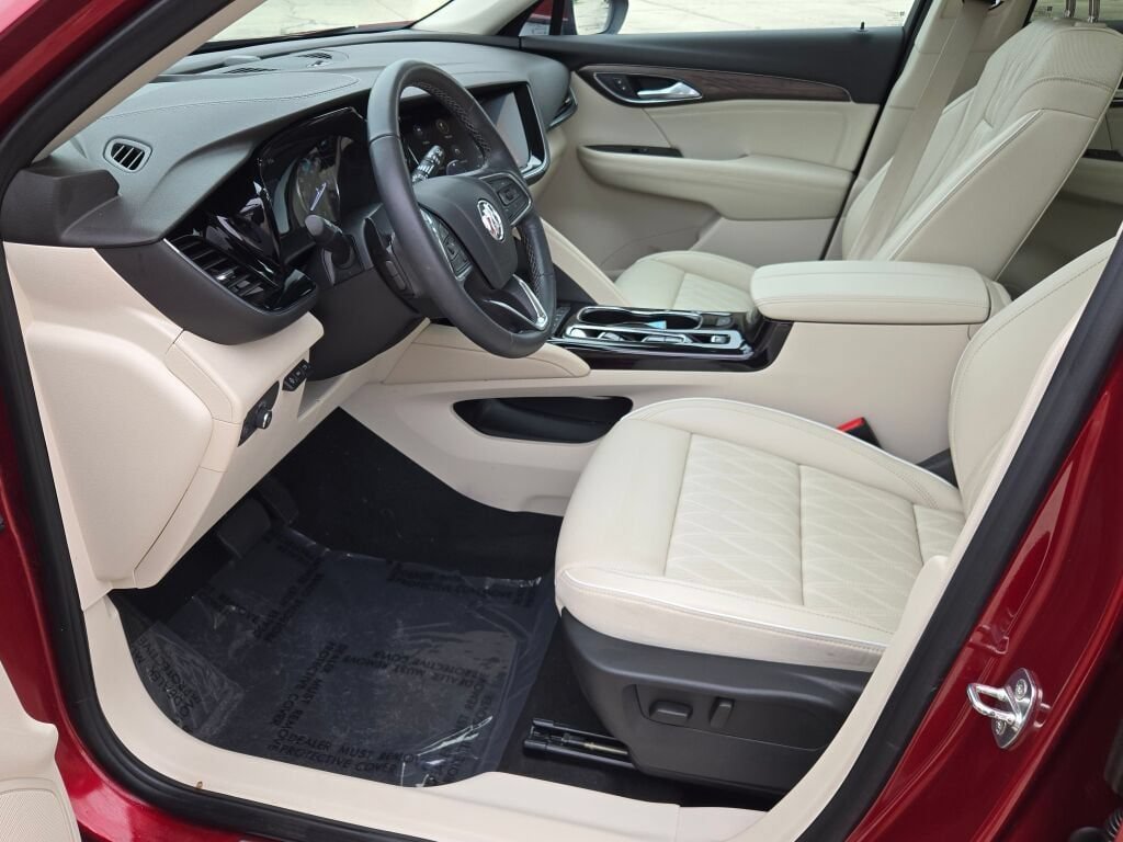 Used 2023 Buick Envision Avenir AWD/4WD image 21