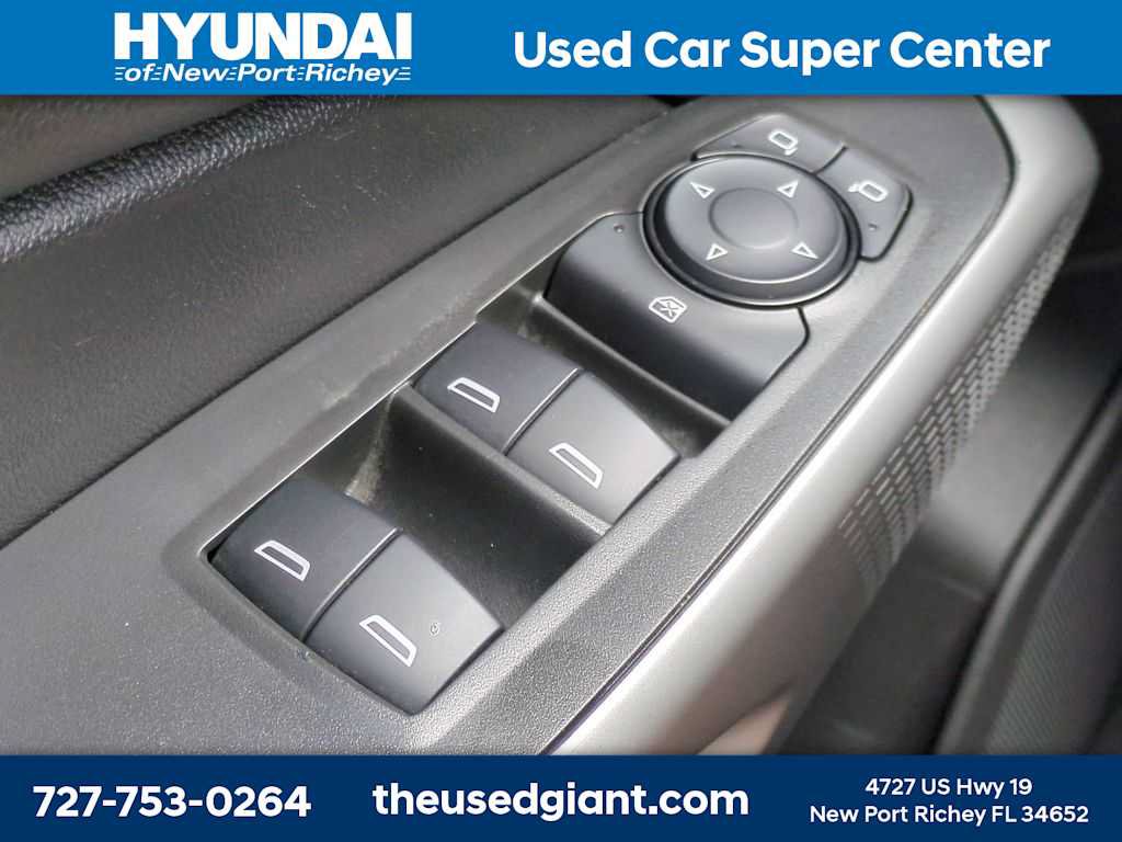 Used 2024 Chevrolet Trax LS w/ LS Convenience Package FWD image 24