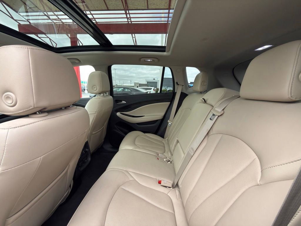 Used 2019 Buick Envision Essence image 29