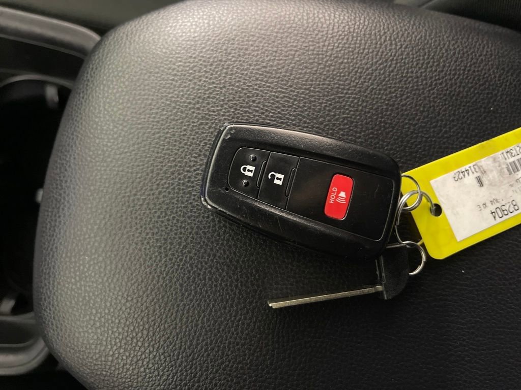 Certified 2024 Toyota RAV4 XLE image 24