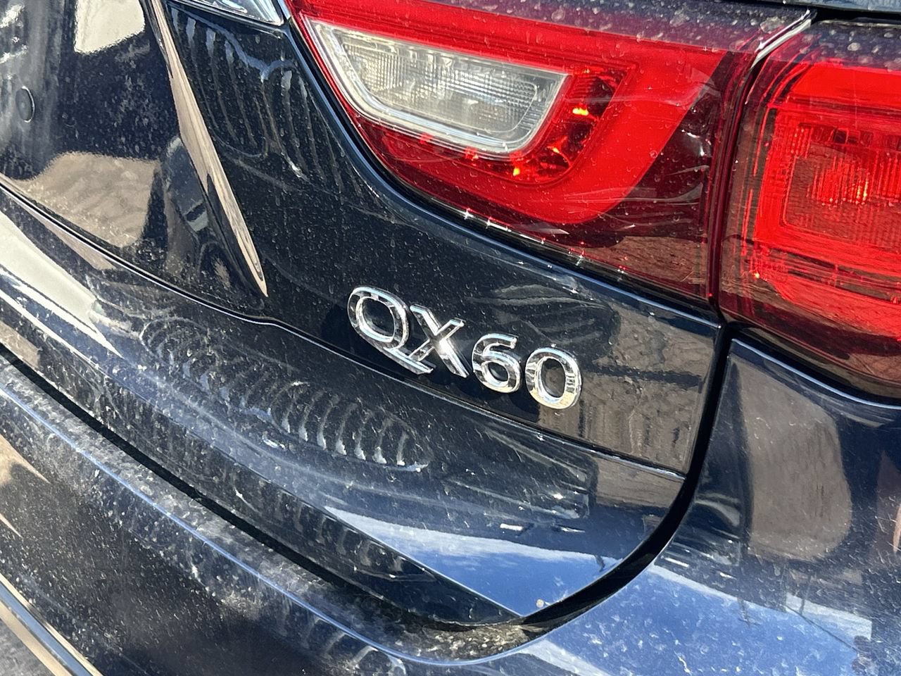 Used 2018 INFINITI QX60 FWD image 5