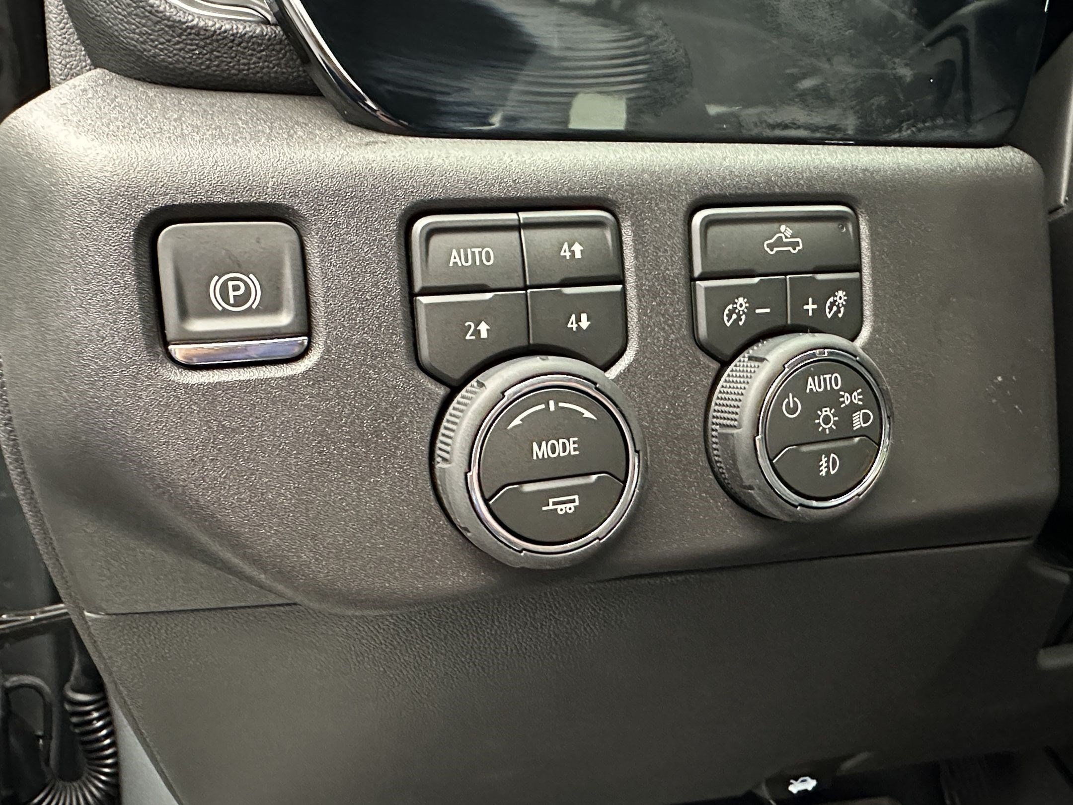 New 2026 Chevrolet Silverado 1500 LT Trail Boss w/ Convenience Package II AWD/4WD image 19