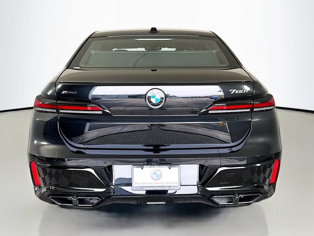 Used 2026 BMW 760i xDrive AWD/4WD image 6