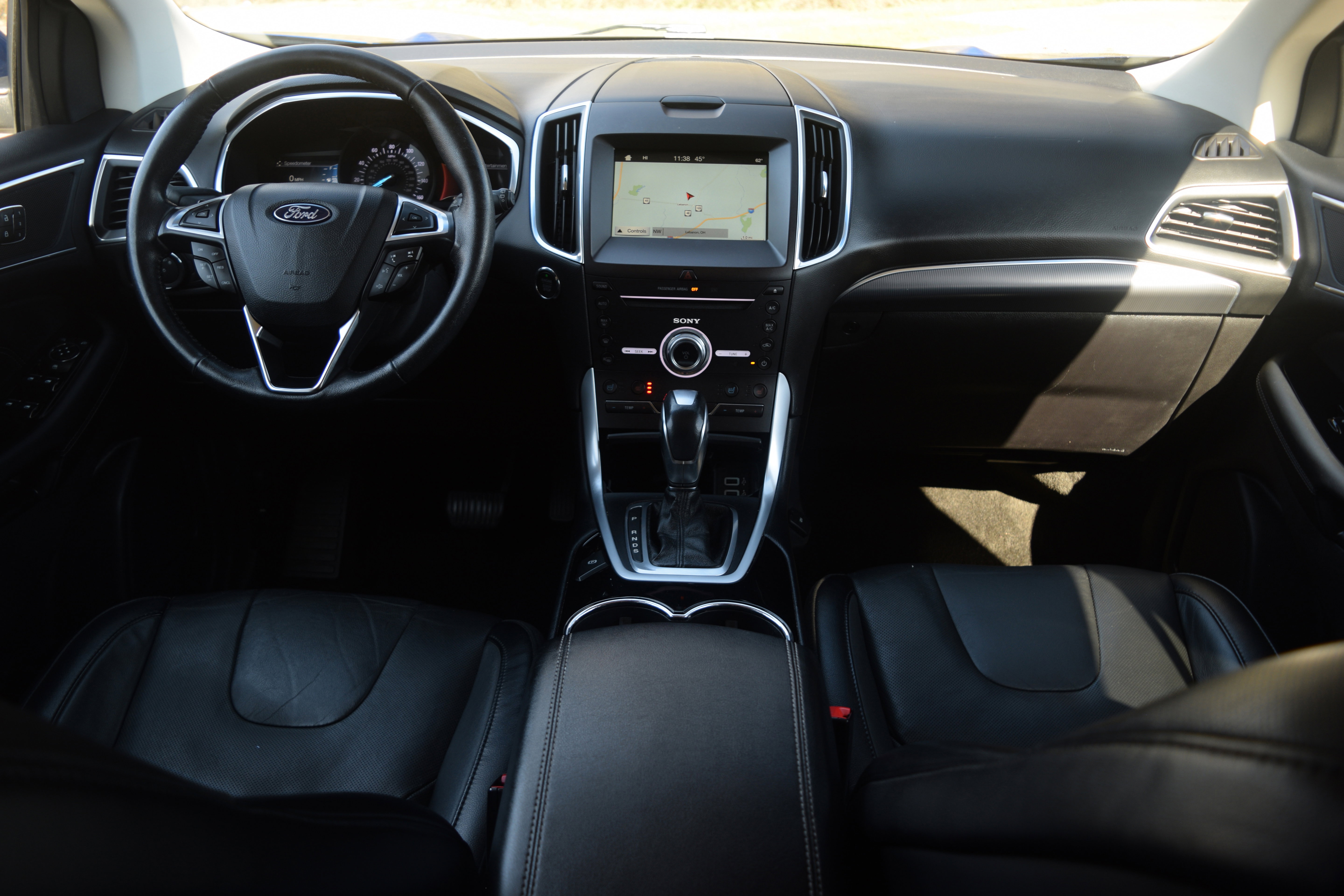 Used 2018 Ford Edge Titanium w/ Equipment Group 301A image 8