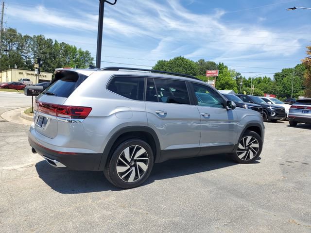 Certified 2025 Volkswagen Atlas SE w/ Panoramic Sunroof Package FWD image 4