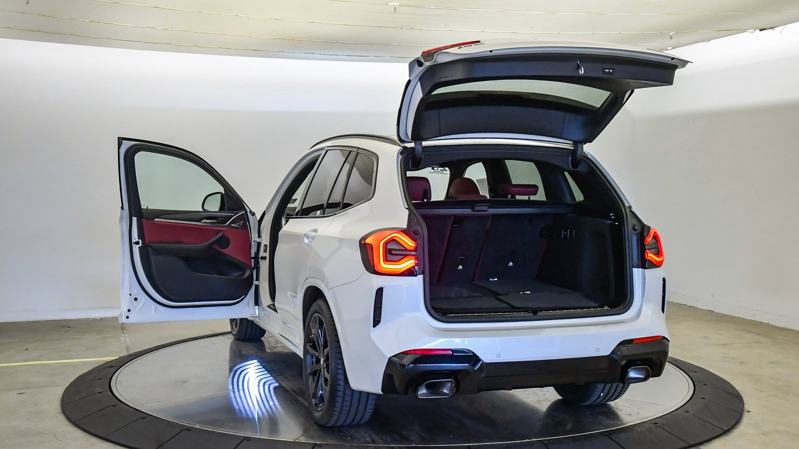 Certified 2023 BMW X3 sDrive30i w/ M Sport Package image 28