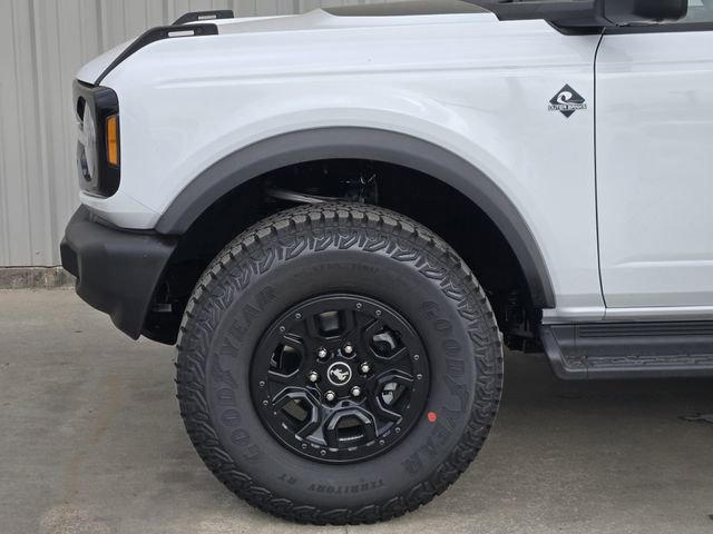 New 2025 Ford Bronco Outer Banks w/ Sasquatch Package image 8