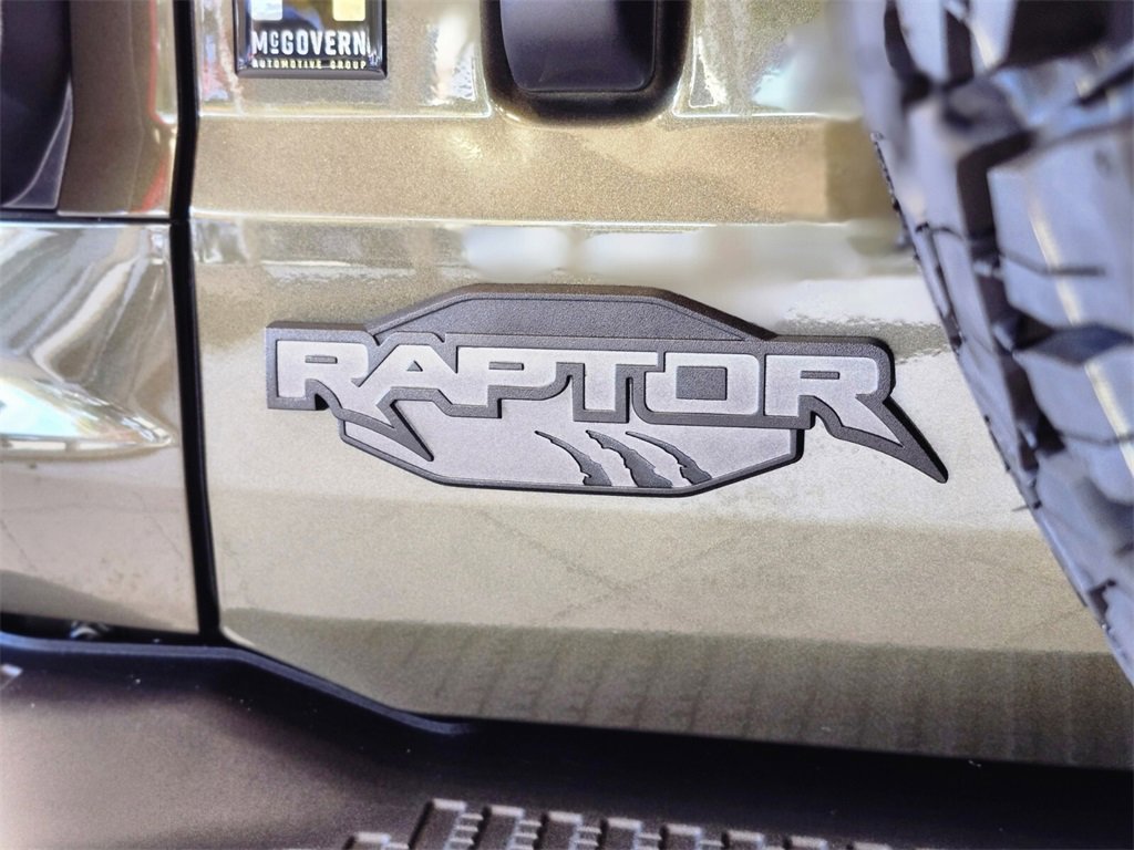 New 2025 Ford Bronco Raptor image 8