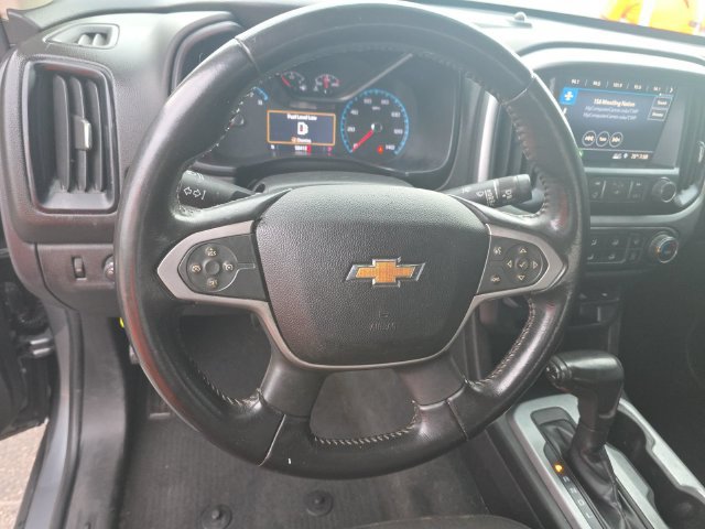 Used 2019 Chevrolet Colorado LT w/ LT Convenience Package RWD image 13